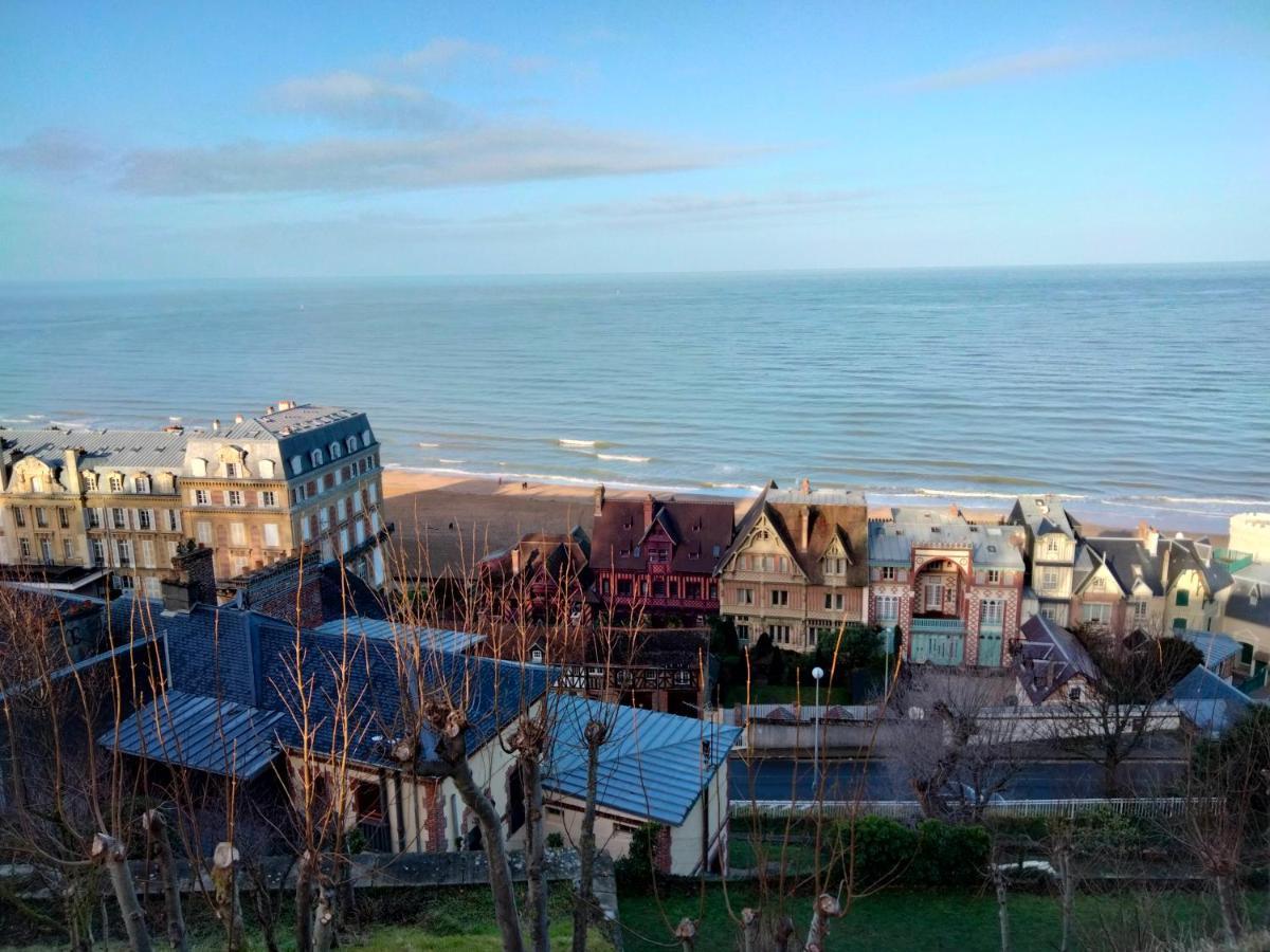 Couchers De Soleil En Normandie ทรูวิลล์-ซูร์-แมร์ ภายนอก รูปภาพ